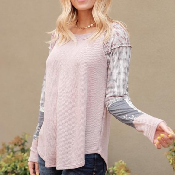 All About The Details Top in Dusty Lavender - Picture 4 of 5